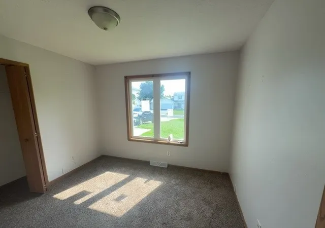 Photo 3 of Single family home for sale at 115 Sunny Hl Dr, Davis Junction, IL 61020 | MLS# 12795186 | Listing updated on 2026-10-28