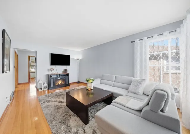 Photo 2 of Single family home for sale at 2416 Ernst St, Franklin Park, IL 60131 | MLS# 12795218 | Listing updated on 2026-10-29