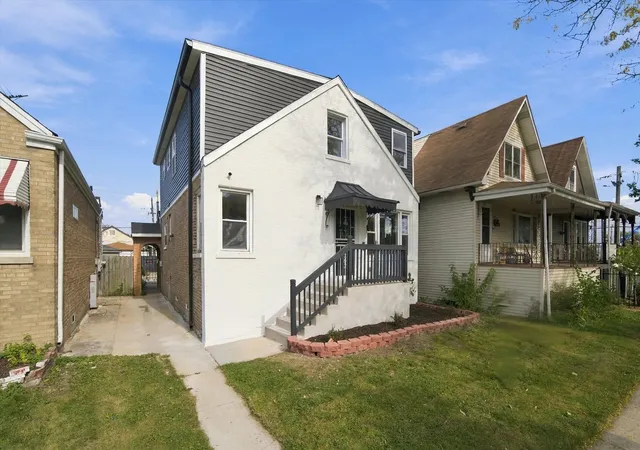 Photo 1 of Single family home for sale at 4824 W Drummond Pl, Chicago, IL 60639 | MLS# 12795235 | Listing updated on 2026-10-28
