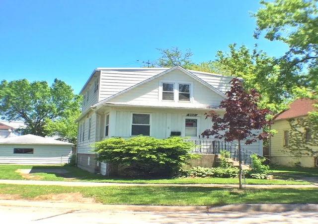 Photo 1 of Single family home for sale at 8063 N Elmwood St, Skokie, IL 60077 | MLS# 12795248 | Listing updated on 2026-10-29