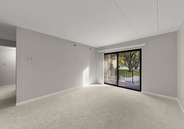 Photo 2 of Condo for sale at 13434 W Circle Dr #102, Crestwood, IL 60418 | MLS# 12795249 | Listing updated on 2026-10-28