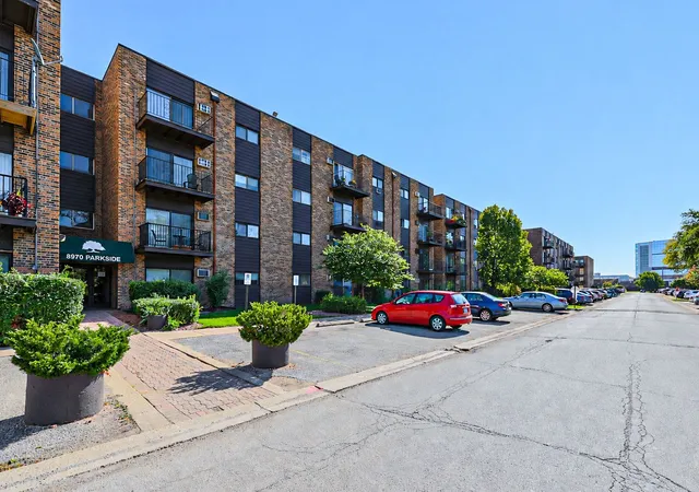 Condo for sale at 8970 N Parkside Ave #106, Des Plaines, IL 60016 | MLS# 12795264