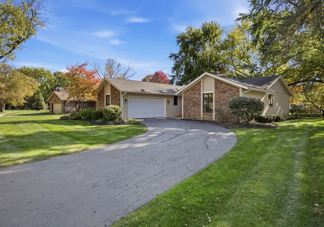 Photo 2 of Single family home for sale at 51 Winthrop New Rd, Sugar Grove, IL 60554 | MLS# 12795270 | Listing updated on 2026-10-29