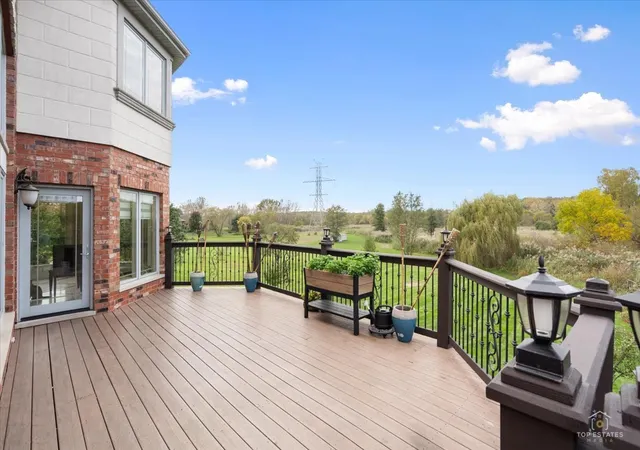 Photo 3 of Single family home for sale at 11910 Bates Ct, Orland Park, IL 60467 | MLS# 12795296 | Listing updated on 2026-10-29