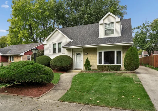 Single family home for sale at 1028 Peterson Ave, Park Ridge, IL 60068 | MLS# 12795315