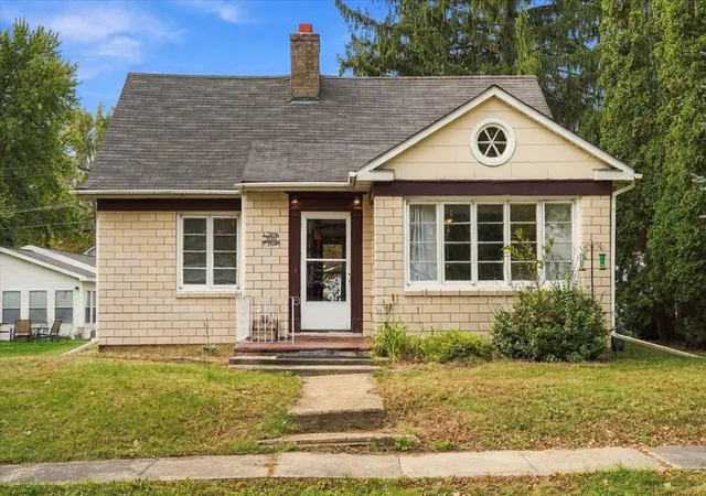 Photo 1 of Single family home for sale at 509 Holcomb Ave, Milledgeville, IL 61051 | MLS# 12795321 | Listing updated on 2026-10-27