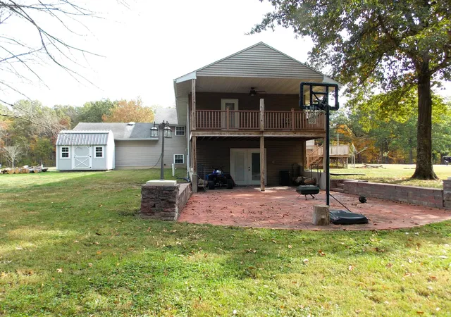 Photo 3 of Single family home for sale at 658 Deerfield Rd, Walnut Hill, IL 62893 | MLS# 12795336 | Listing updated on 2026-10-29
