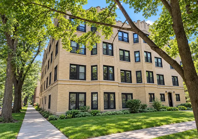 Condo for sale at 7078 N Wolcott Ave #G, Chicago, IL 60626 | MLS# 12795374