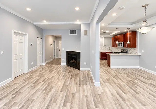 Photo 3 of Condo for sale at 7078 N Wolcott Ave #G, Chicago, IL 60626 | MLS# 12795374 | Listing updated on 2026-10-28