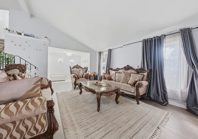 Photo 4 of Single family home for sale at 4218 Pinewood Ln, Matteson, IL 60443 | MLS# 12795375 | Listing updated on 2026-10-30