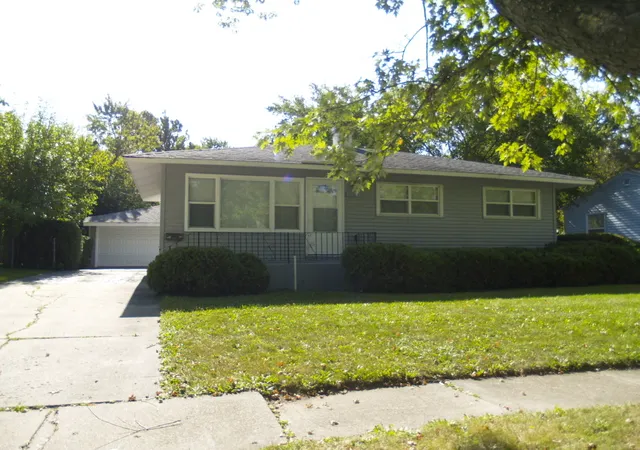 Photo 1 of Single family home for sale at 22431 Strassburg Ave, Sauk Village, IL 60411 | MLS# 12795419 | Listing updated on 2026-10-28