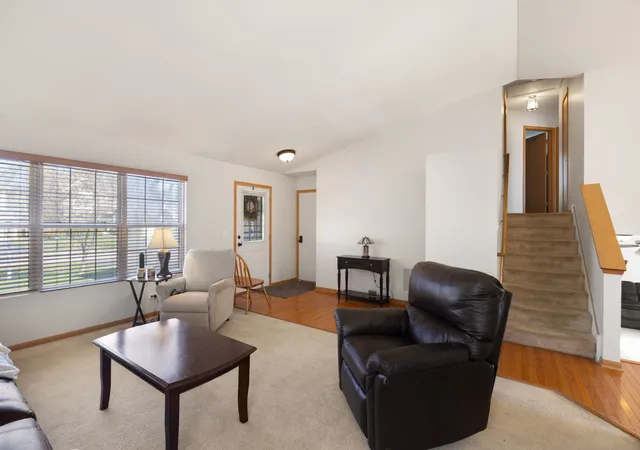 Photo 4 of Single family home for sale at 5440 Avalon Ln, Lake In The Hills, IL 60156 | MLS# 12795494 | Listing updated on 2026-10-29