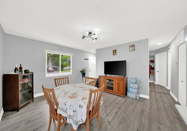 Photo 3 of Single family home for sale at 269 Arrowhead St, Park Forest, IL 60466 | MLS# 12795535 | Listing updated on 2026-10-28