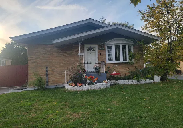 Photo 1 of Single family home for sale at 14448 S Kildare Ave, Midlothian, IL 60445 | MLS# 12795540 | Listing updated on 2026-10-27