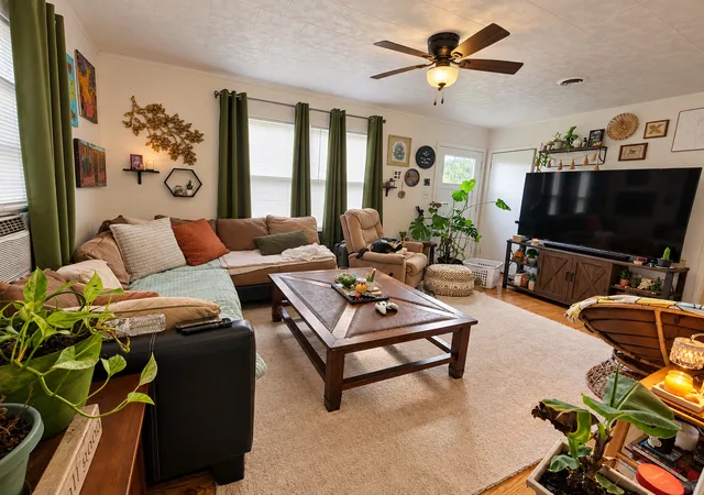 Photo 3 of Single family home for sale at 120 W 4th Street, Coal Valley, IL 61240 | MLS# 12795593 | Listing updated on 2026-10-29