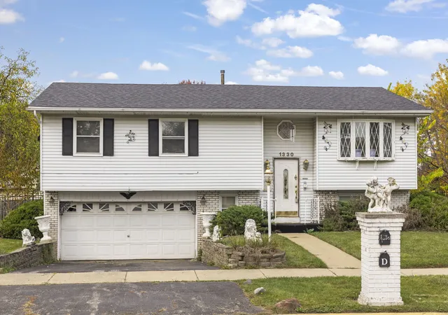 Single family home for sale at 1330 Ironwood Ct, Aurora, IL 60506 | MLS# 12795654