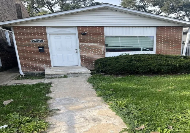 Photo 1 of Single family home for sale at 6750 S Racine Ave, Chicago, IL 60636 | MLS# 12795661 | Listing updated on 2026-10-27