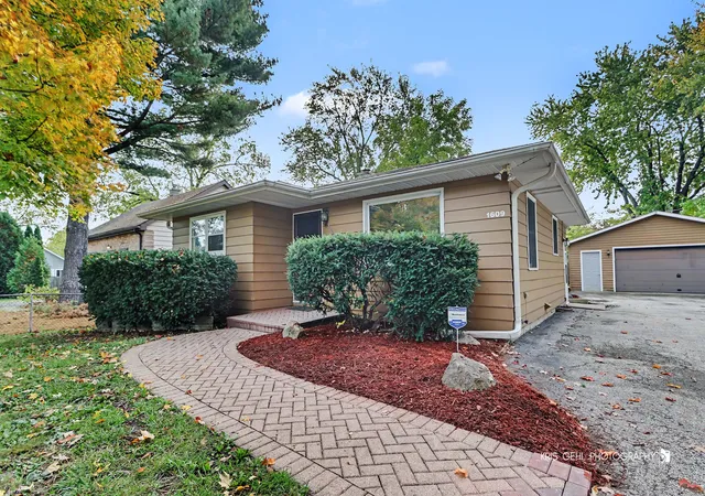 Photo 1 of Single family home for sale at 1609 19th Street, Zion, IL 60099 | MLS# 12795673 | Listing updated on 2026-10-27