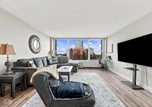 Photo 2 of Condo for sale at 3600 N Lake Shore Dr #1214, Chicago, IL 60613 | MLS# 12795707 | Listing updated on 2026-10-30