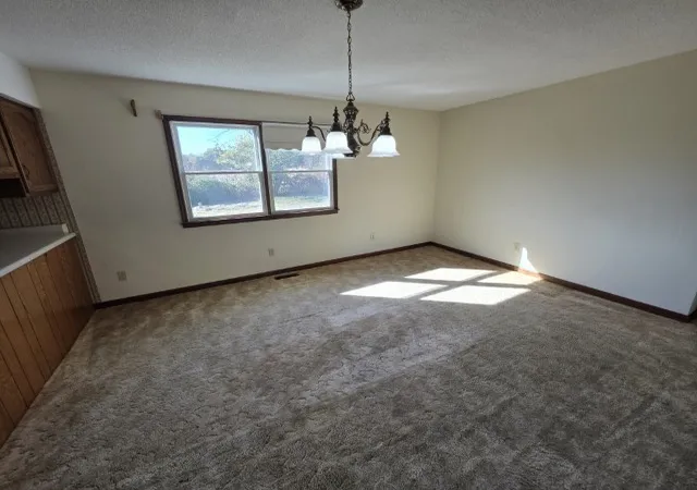 Photo 3 of Single family home for sale at 1305 N Main St, Dix, IL 62830 | MLS# 12795723 | Listing updated on 2026-10-28