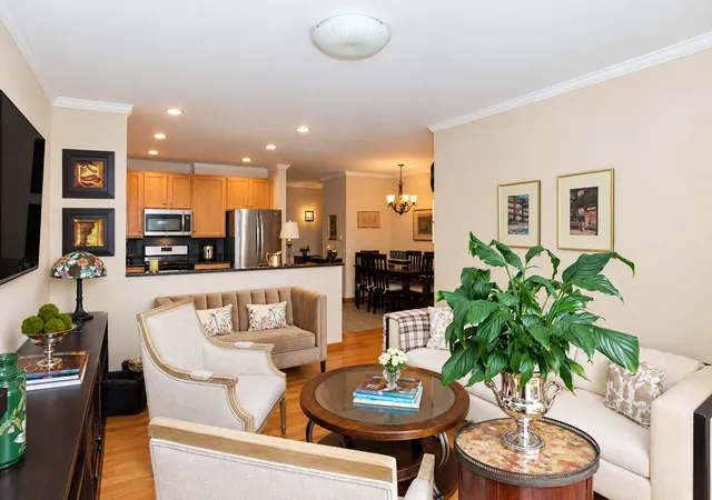 Photo 4 of Condo for sale at 5533 W Higgins Ave #304, Chicago, IL 60630 | MLS# 12795746 | Listing updated on 2026-10-28