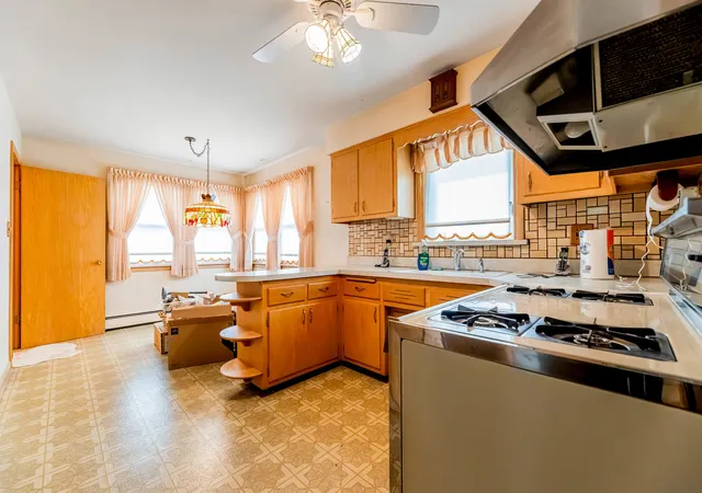 Photo 4 of Single family home for sale at 5157 S Ridgeway Ave, Chicago, IL 60632 | MLS# 12795776 | Listing updated on 2026-10-29