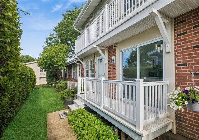 Photo 1 of Townhouse for sale at 185 College Dr #B, Bloomingdale, IL 60108 | MLS# 12795779 | Listing updated on 2026-10-29