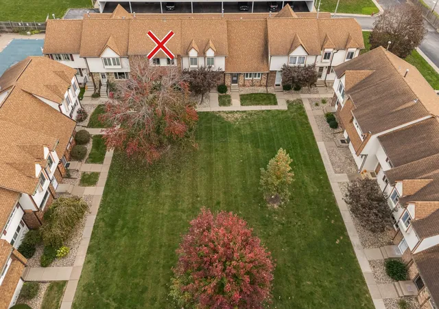 Photo 3 of Condo for sale at 4715 11th Street #9, East Moline, IL 61244 | MLS# 12795781 | Listing updated on 2026-10-29