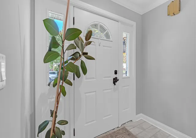 Photo 1 of Single family home for sale at 217 S Owen St, Mount Prospect, IL 60056 | MLS# 12795786 | Listing updated on 2026-10-28
