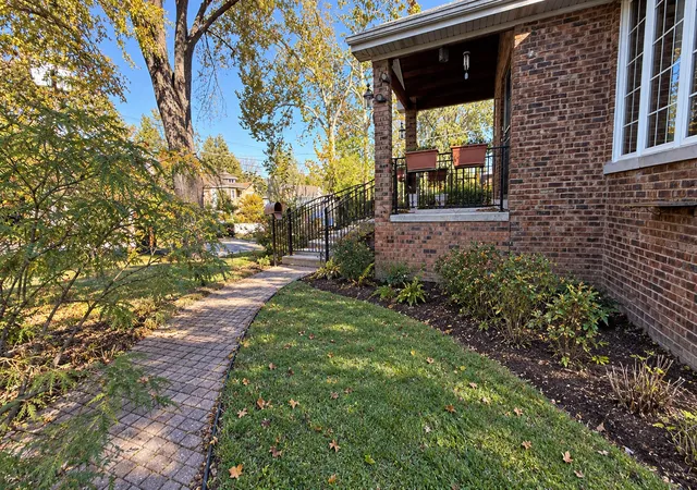 Photo 2 of Single family home for sale at 1925 Terrace Rd, Homewood, IL 60430 | MLS# 12795822 | Listing updated on 2026-10-28