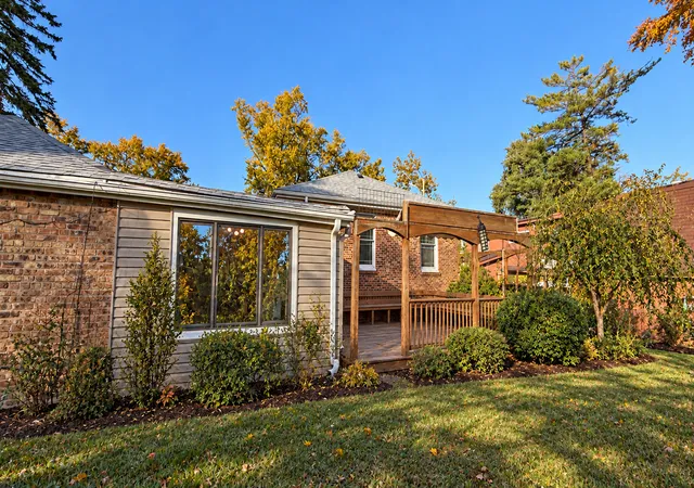 Photo 3 of Single family home for sale at 1925 Terrace Rd, Homewood, IL 60430 | MLS# 12795822 | Listing updated on 2026-10-28