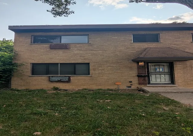 Townhouse for sale at 2131 171st Street, Hazel Crest, IL 60429 | MLS# 12795843 | Listing updated on 2026-10-28