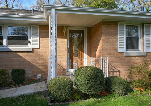 Photo 2 of Single family home for sale at 0s424 Winfield Rd, Winfield, IL 60190 | MLS# 12795845 | Listing updated on 2026-10-29