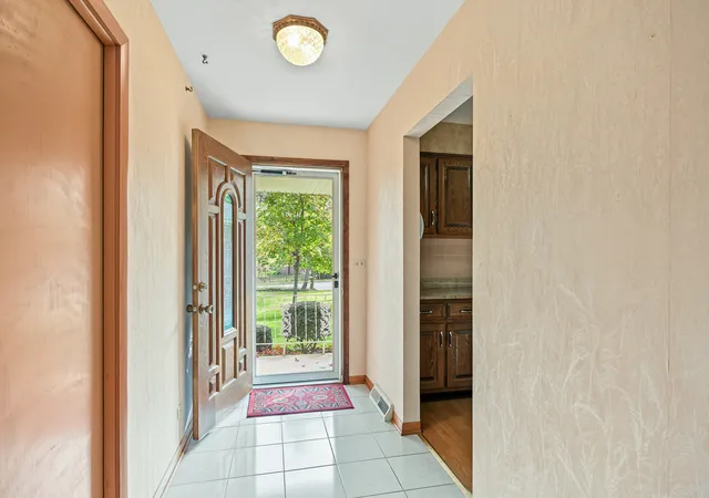 Photo 3 of Single family home for sale at 0s424 Winfield Rd, Winfield, IL 60190 | MLS# 12795845 | Listing updated on 2026-10-29