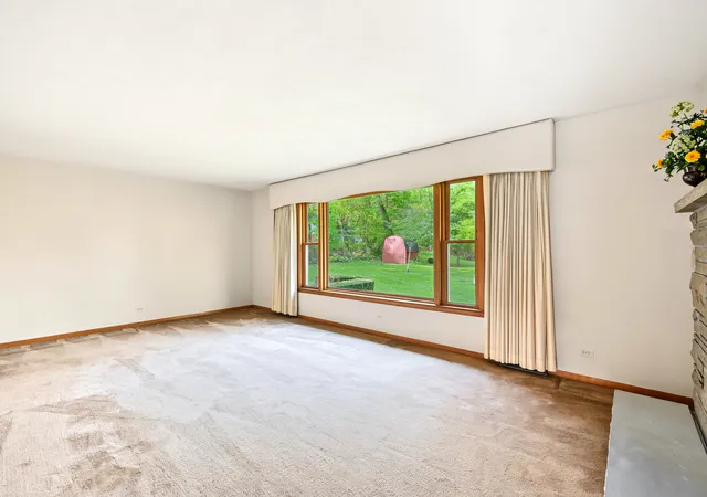 Photo 4 of Single family home for sale at 0s424 Winfield Rd, Winfield, IL 60190 | MLS# 12795845 | Listing updated on 2026-10-29