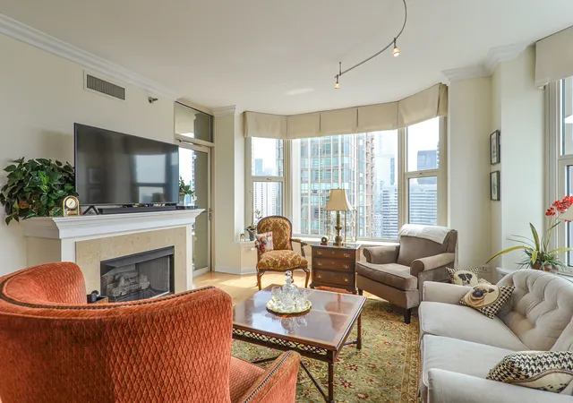 Photo 3 of Condo for sale at 25 E Superior St #3701, Chicago, IL 60611 | MLS# 12795847 | Listing updated on 2026-10-28