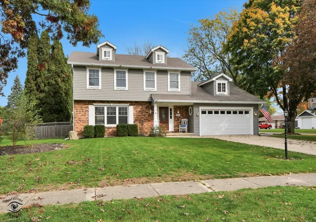 Single family home for sale at 322 W Kendall Dr, Yorkville, IL 60560 | MLS# 12795861