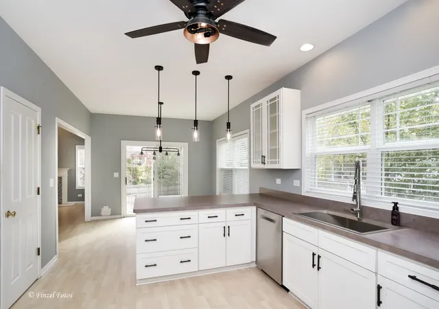 Photo 2 of Single family home for sale at 137 Center St, Crystal Lake, IL 60014 | MLS# 12795863 | Listing updated on 2026-10-30