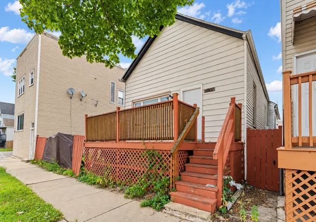 Photo 1 of Single family home for sale at 4607 S Wallace St, Chicago, IL 60609 | MLS# 12795883 | Listing updated on 2026-10-28