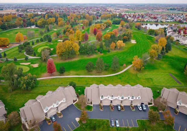 Photo 2 of Townhouse for sale at 11198 Algonquin Rd, Huntley, IL 60142 | MLS# 12795937 | Listing updated on 2026-10-30