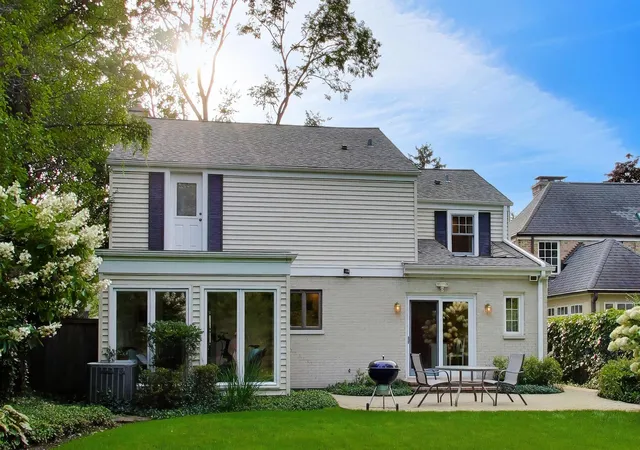 Photo 1 of Single family home for sale at 1020 Pontiac Rd, Wilmette, IL 60091 | MLS# 12795942 | Listing updated on 2026-10-29