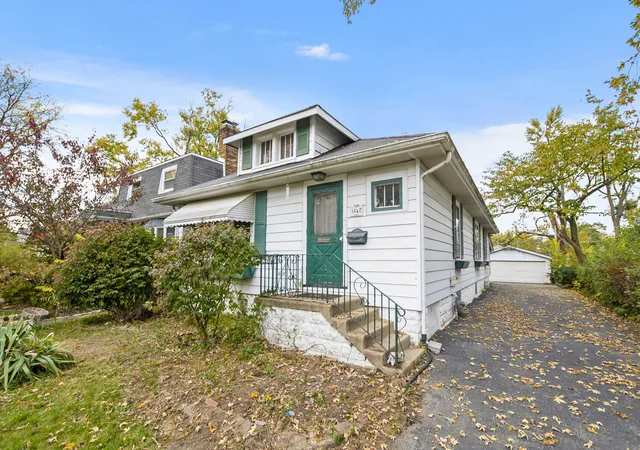Photo 1 of Single family home for sale at 1642 Pine Rd, Homewood, IL 60430 | MLS# 12795950 | Listing updated on 2026-10-30