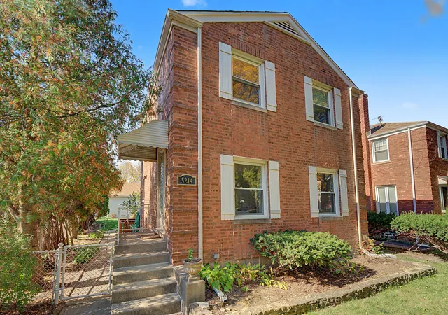 Photo 1 of Single family home for sale at 5214 N Oleander Ave, Chicago, IL 60656 | MLS# 12795980 | Listing updated on 2026-10-29