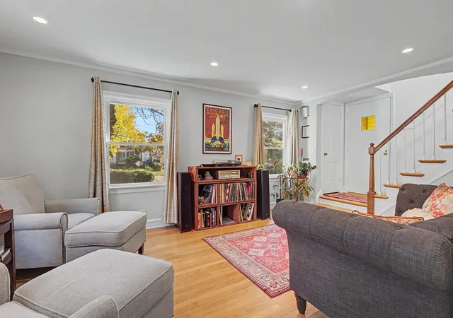 Photo 1 of Single family home for sale at 5214 N Oleander Ave, Chicago, IL 60656 | MLS# 12795980 | Listing updated on 2026-10-29