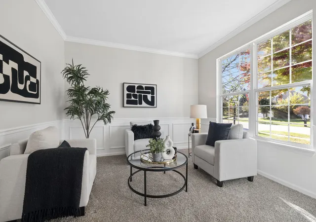 Photo 2 of Single family home for sale at 14711 Colonial Pkwy, Plainfield, IL 60544 | MLS# 12795985 | Listing updated on 2026-10-29