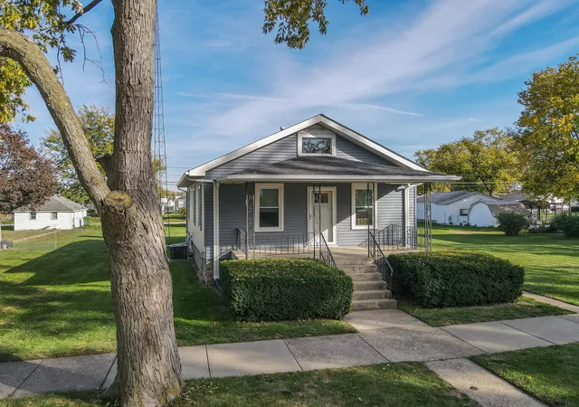 Photo 1 of Single family home for sale at 474 S Wabash Ave, Bradley, IL 60915 | MLS# 12795986 | Listing updated on 2026-10-28