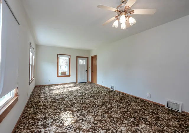 Photo 4 of Single family home for sale at 474 S Wabash Ave, Bradley, IL 60915 | MLS# 12795986 | Listing updated on 2026-10-28