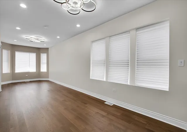 Photo 4 of Single family home for sale at 1244 W 96th Street, Chicago, IL 60643 | MLS# 12796026 | Listing updated on 2026-10-28