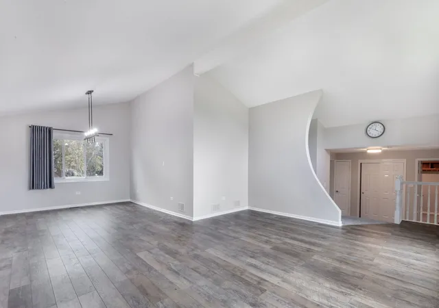 Photo 3 of Single family home for sale at 17231 Brookgate Dr, Orland Park, IL 60467 | MLS# 12796031 | Listing updated on 2026-10-28