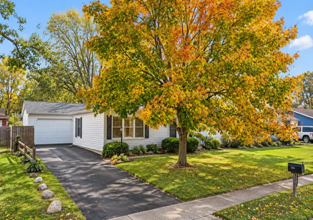 Photo 2 of Single family home for sale at 7024 Nottingham Ave, Portage, IN 46368 | MLS# 12796040 | Listing updated on 2026-10-28